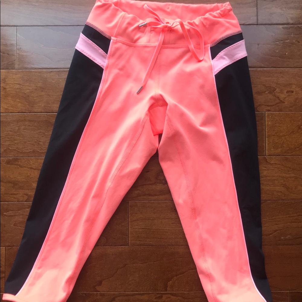 Lululemon Crops Size 2